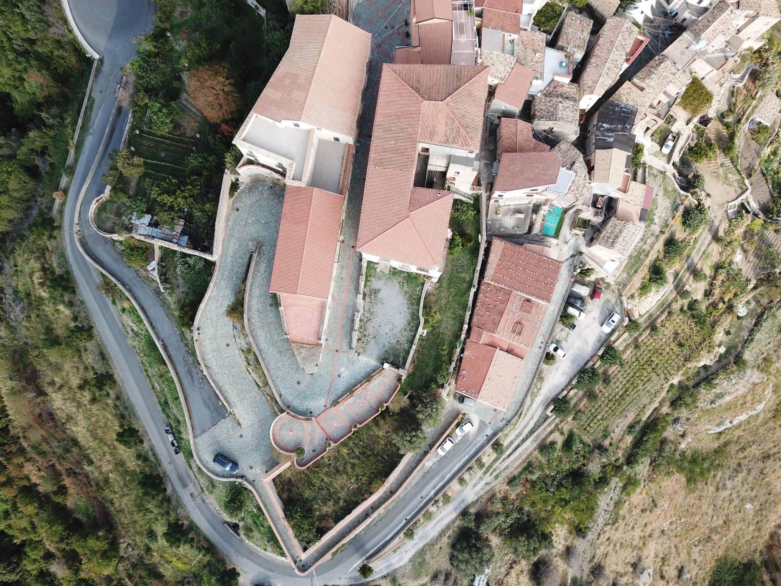 Visione aerea del fronte ovest a mare Belmonte Visione aerea del fronte ovest a mare