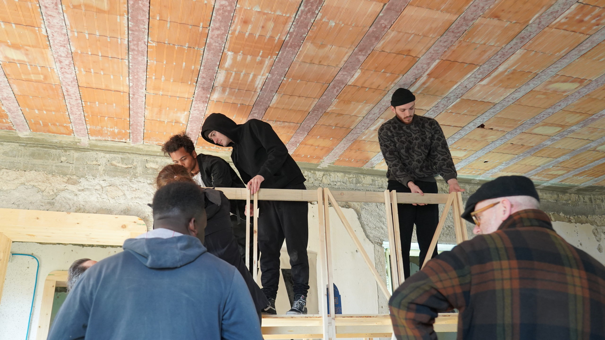 Costruzione delle strutture con studenti Costruzione delle strutture con studenti