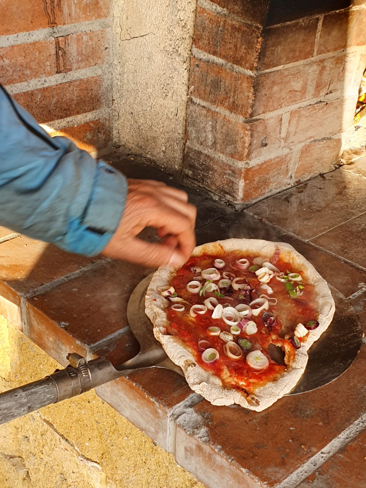Infornazione della pizza Infornazione della pizza