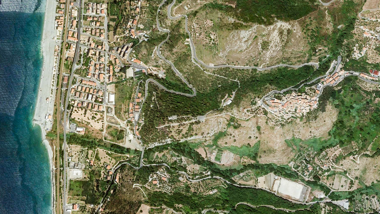 Visione aerea di Belmonte Calabro Belmonte Calabro visione aerea